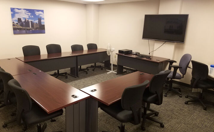 Pictures of Office property located at 304 Wood St, Pittsburgh, PA 15222 for lease - image #1
