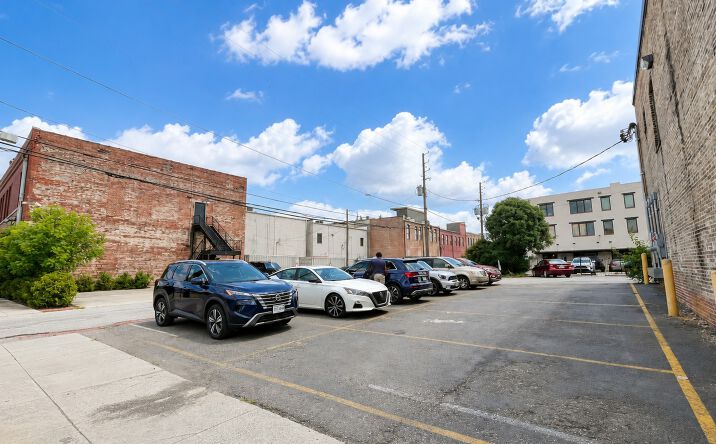 Pictures of Retail, Office, Restaurant property located at 2400 1st Ave N, Birmingham, AL 35203 for lease - image #1