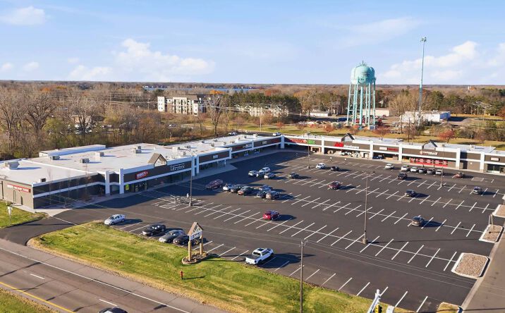 Pictures of Retail property located at 836 and 840 S Lake Street, Forest Lake, MN 55025 for lease - image #1