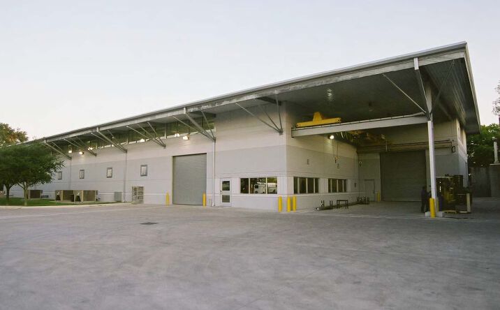 Pictures of Industrial property located at 1717 Brittmoore Rd, Houston, TX 77043 for lease - image #1
