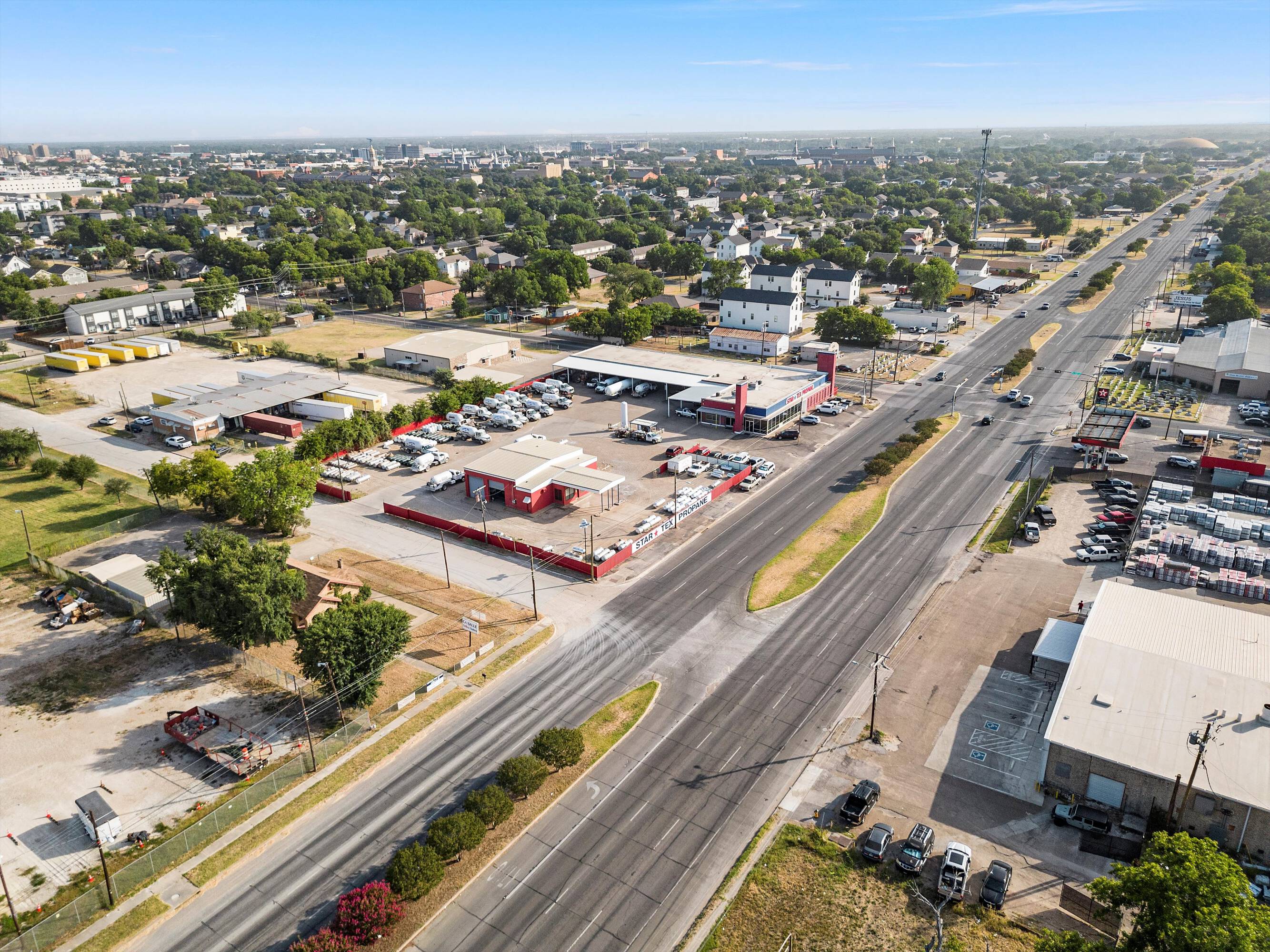 1301 La Salle Ave, Waco, TX 76706