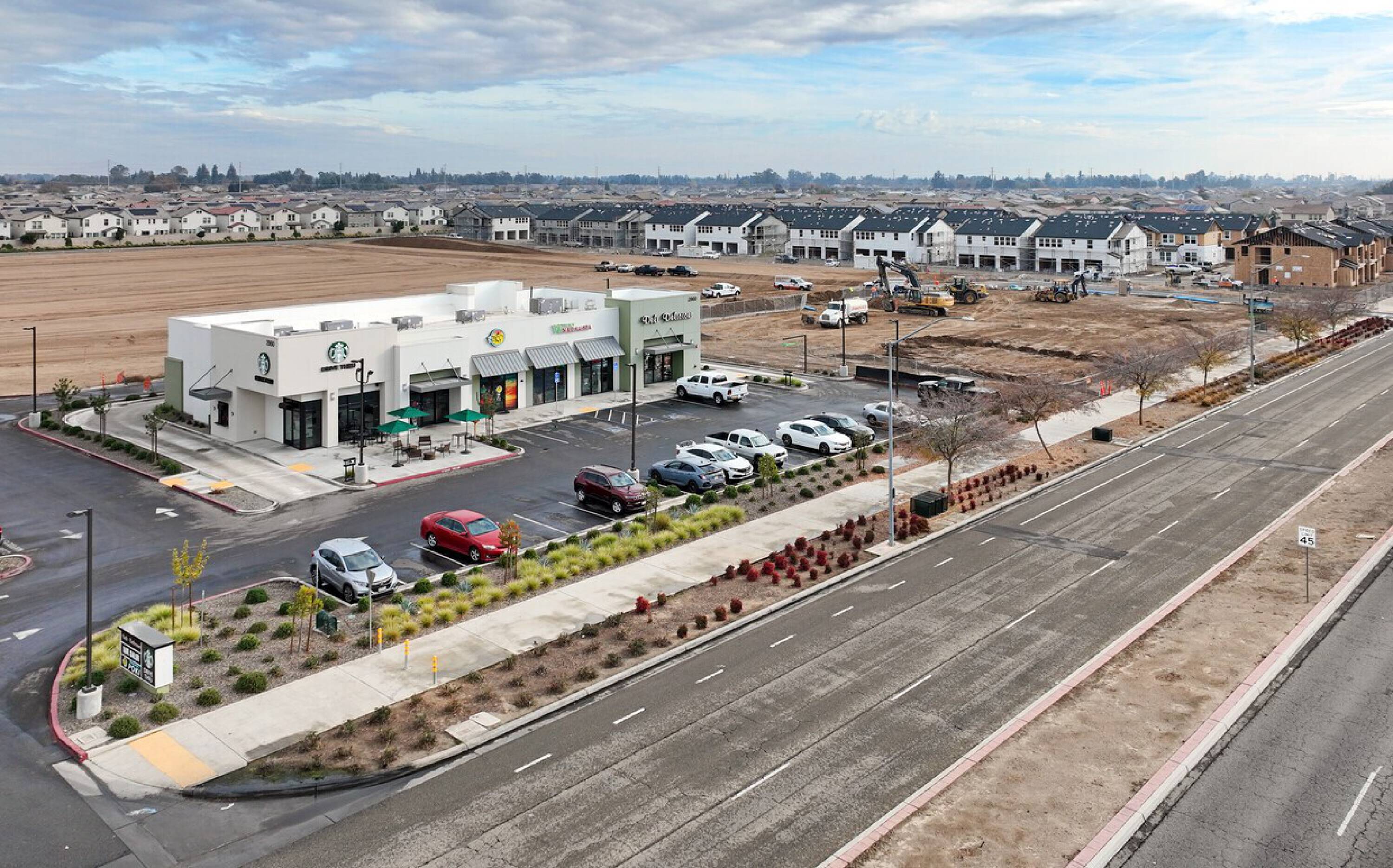 2804 N Fowler Ave, Fresno, CA 93727