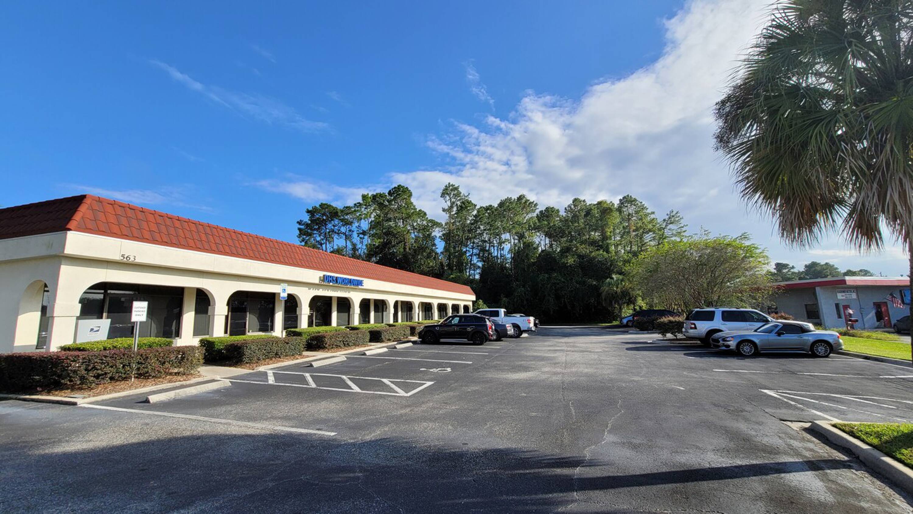 563 Blanding Blvd, Orange Park, FL 32073