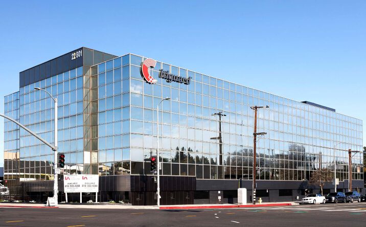Pictures of Office property located at 22801 Ventura Blvd, Woodland Hills, CA 91364 for lease - image #1