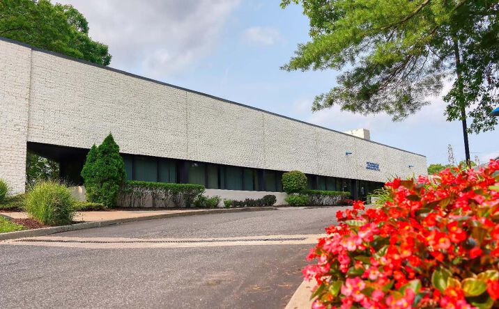Pictures of Office property located at 14 Technology Drive, East Setauket, NY 11733 for lease - image #1