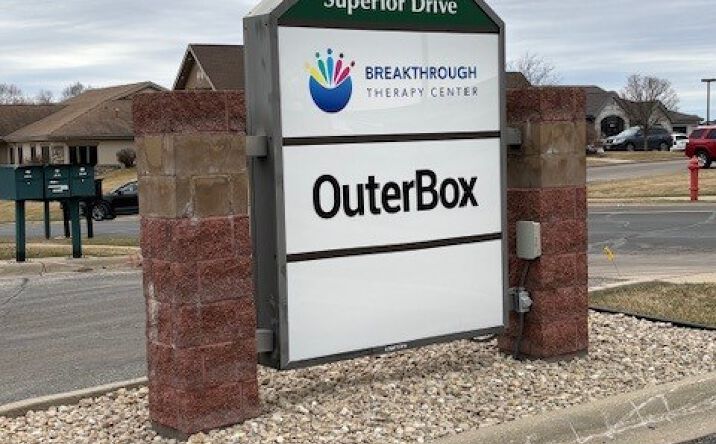 Pictures of Office property located at 2720 Superior Dr NW, Rochester, MN 55901 for lease - image #1