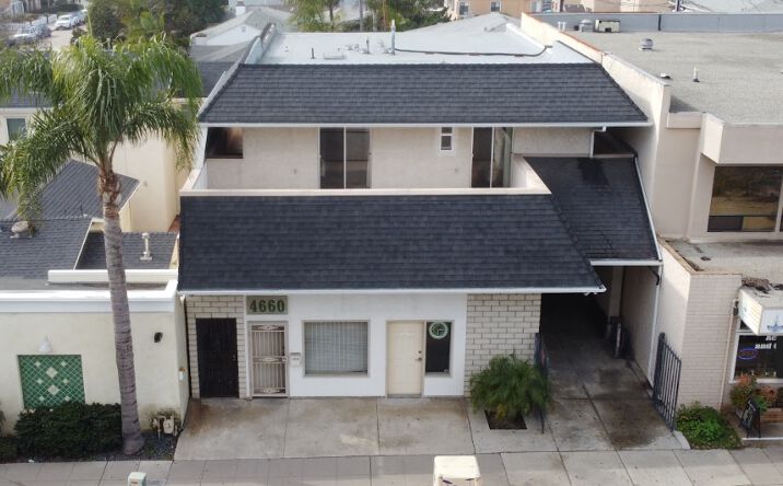 Pictures of Office, Retail property located at 4660 Cass St, San Diego, CA 92109 for lease - image #1