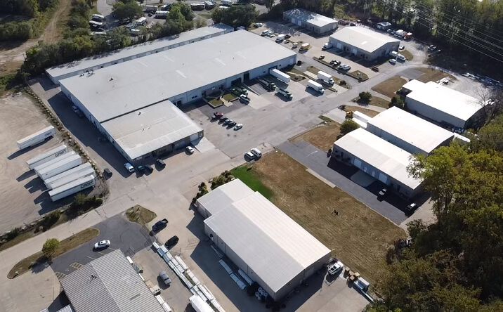 Pictures of Industrial property located at 125 Thunderbird Lane, East Peoria, IL 61611 for lease - image #1