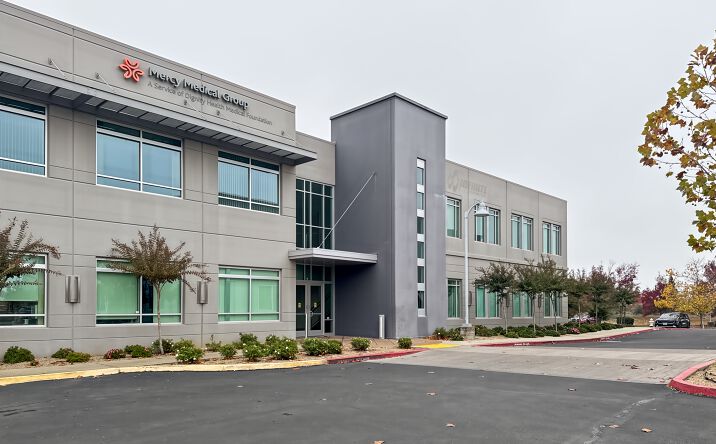 Pictures of Office property located at 1264 Hawks Flight  Ct, 2nd Floor, El Dorado Hills, CA 95762 for lease - image #1