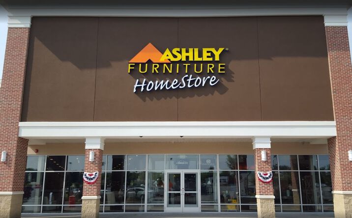 Pictures of Retail property located at DSW Plaza Lake Grove, Lake Grove, NY 11755 for lease - image #1