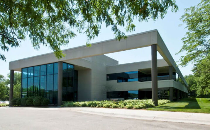 Pictures of Office property located at 2301 N 117th Ave, Omaha, NE 68164 for lease - image #1