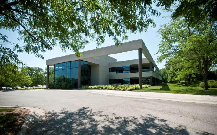 Pictures of Office property located at 2301 N 117th Ave, Omaha, NE 68164 for lease - image #1