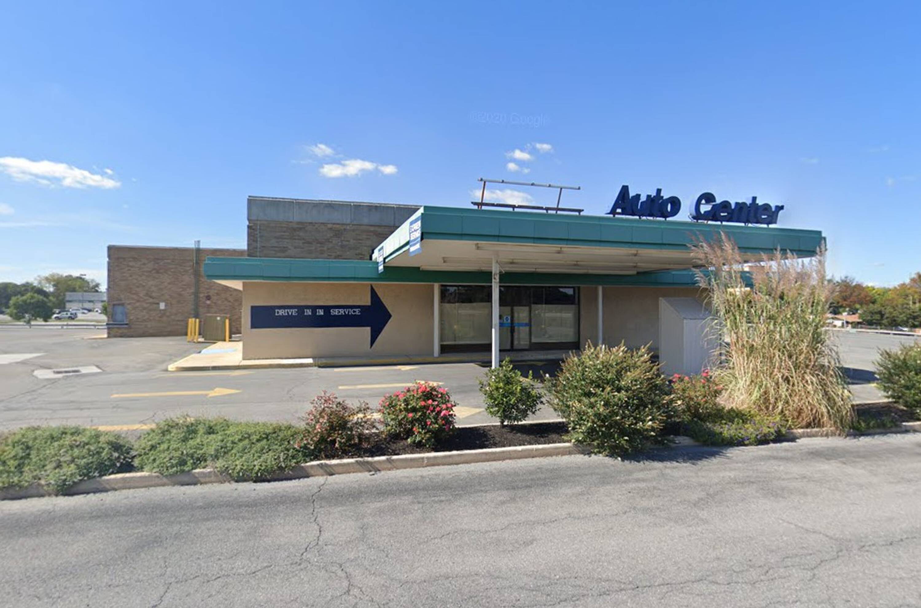 1665 State Hill Rd, Reading, PA 19610