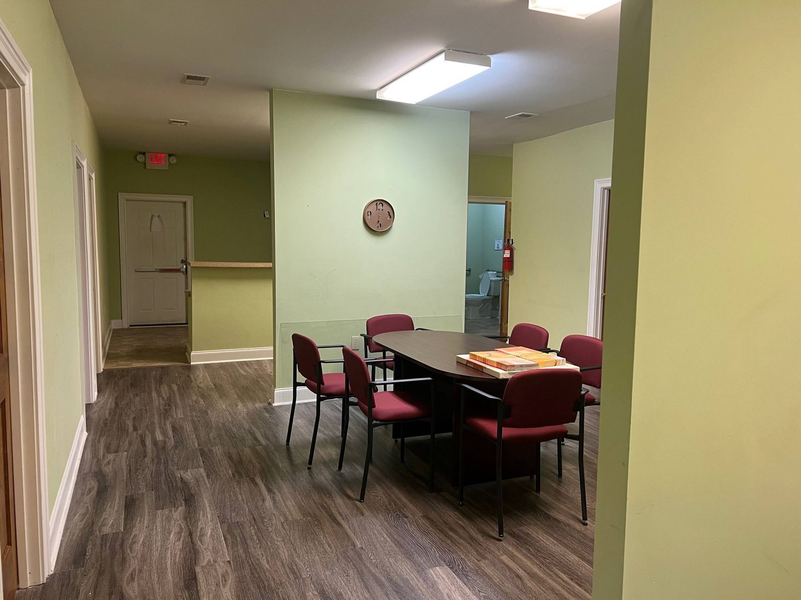 3618 Ashley Phosphate Rd, North Charleston, SC 29418