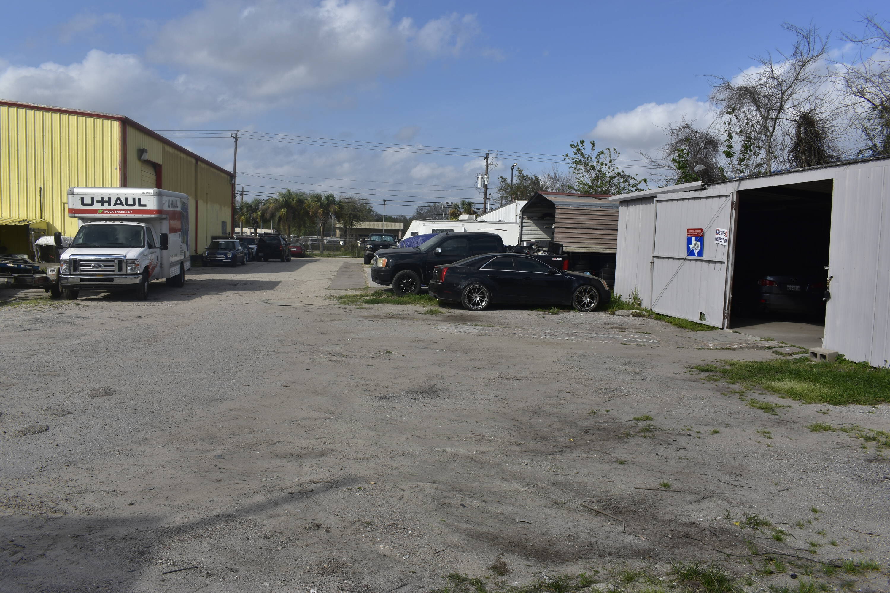 2408 Spencer Hwy, Pasadena, TX 77504