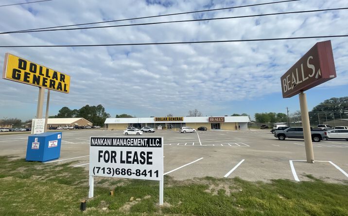 Pictures of Retail property located at 1404 Walnut St, Columbus, TX 78934 for sales - image #1