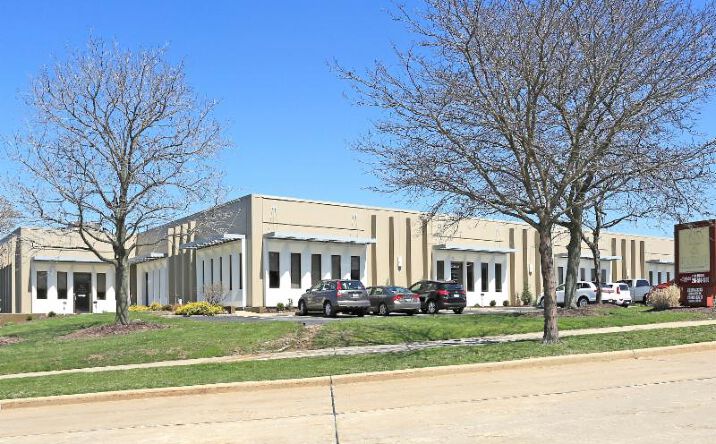 Pictures of Retail, Office, Industrial property located at 23205-23245 Mercantile Rd, Beachwood, OH 44122 for lease - image #1