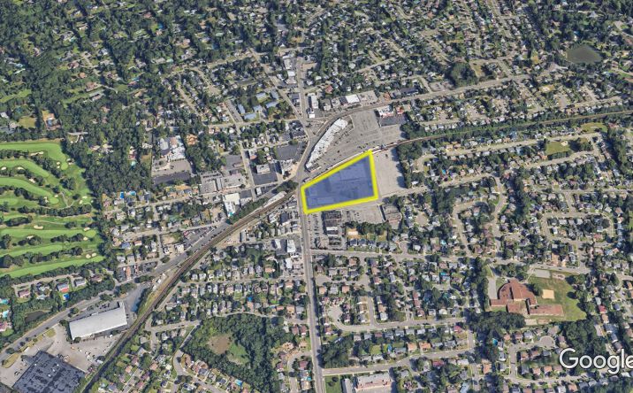 Pictures of Retail property located at Jackson Ave. & Convent Ave., Syosset, NY 11791 for sales - image #1