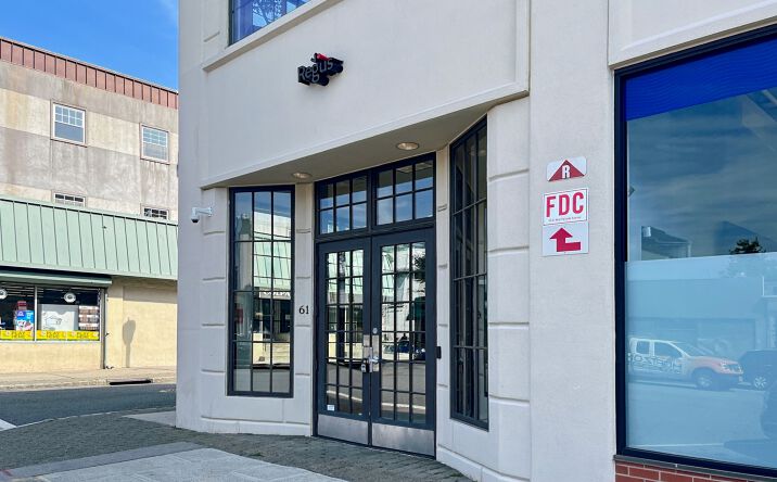 Pictures of Office property located at 61 W Palisade  Ave, Englewood, NJ 07631 for lease - image #1