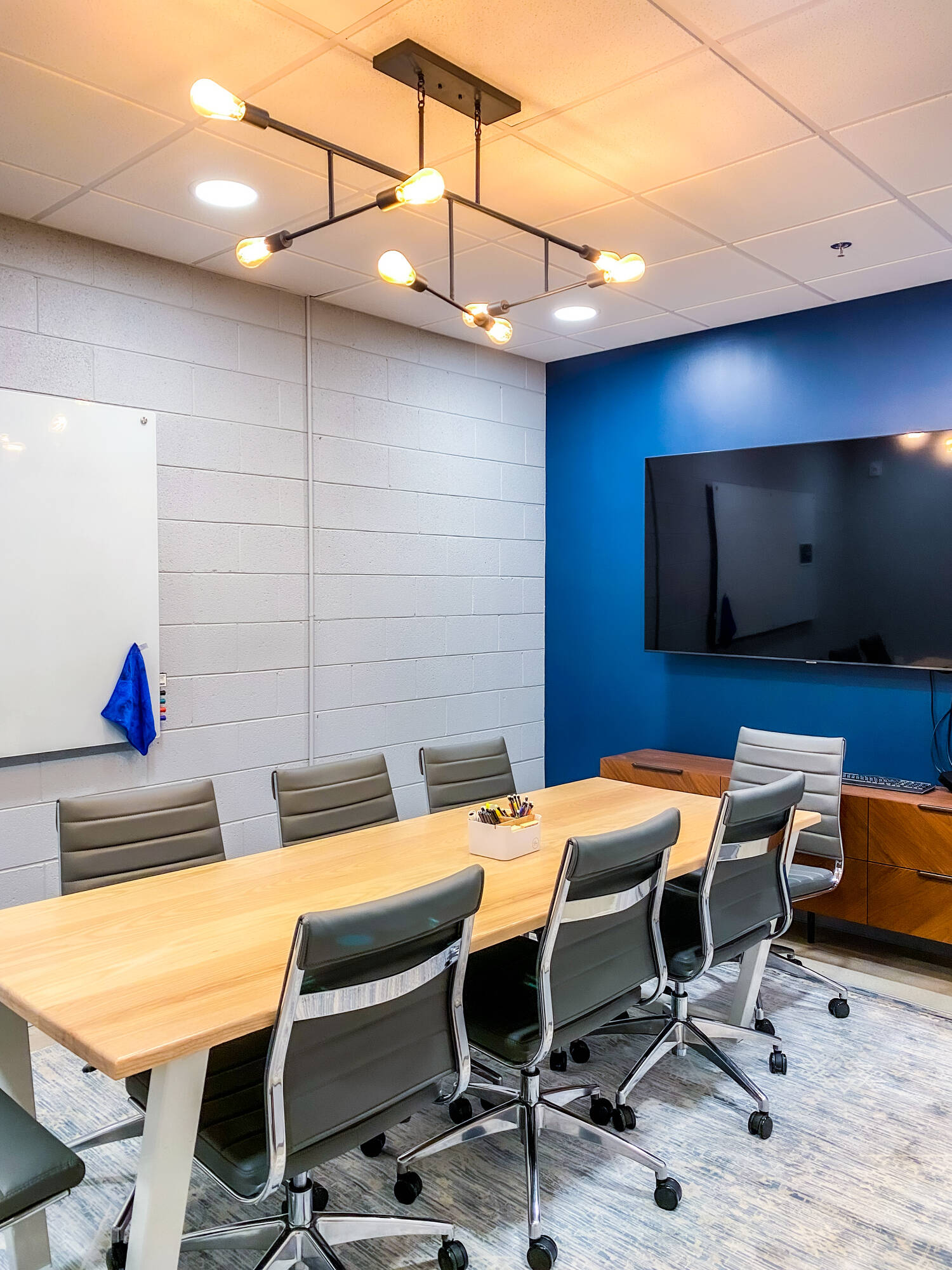 525 S White St, Wake Forest, NC 27587