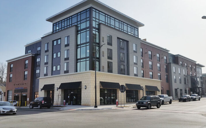 Pictures of Retail property located at 900 New Hampshire St, Lawrence, KS 66044 for sales - image #1