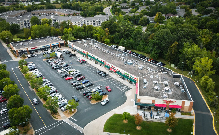 Pictures of Retail property located at 3525 Vicksburg Ln N, Plymouth, MN 55447 for lease - image #1