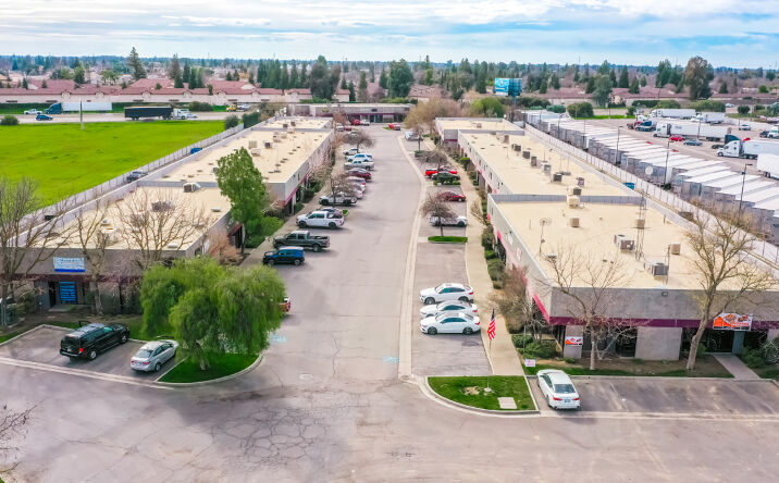 Pictures of Industrial property located at 4317-4343 N Golden State Blvd, Fresno, CA 93722 for lease - image #1