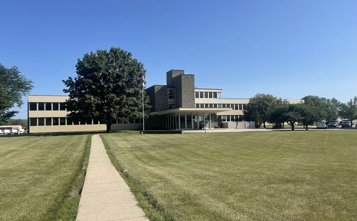 Pictures of Office, Industrial property located at 1901 Bell Ave, Des Moines, IA 50315 for lease - image #1