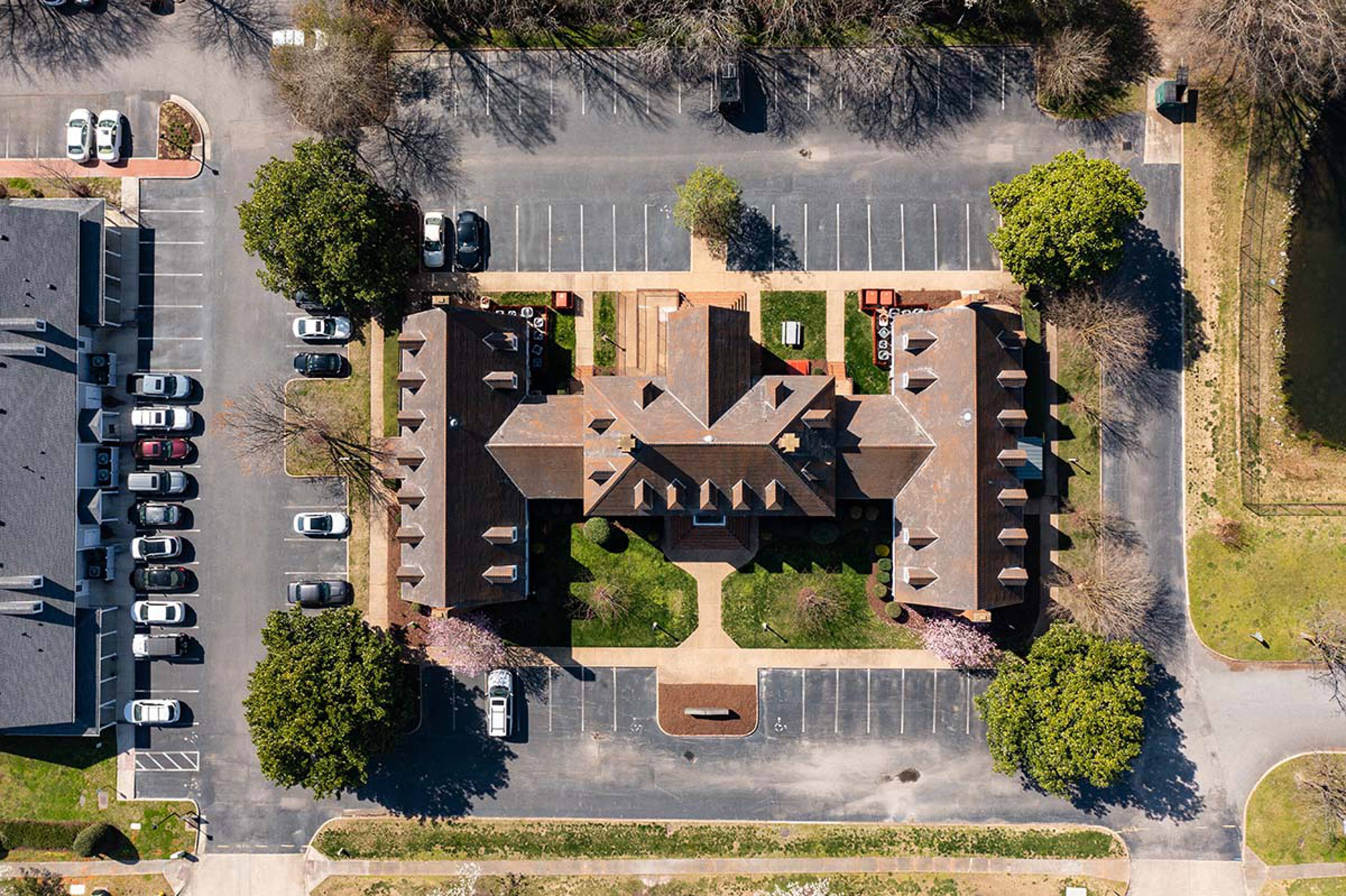 2425 Nimmo Pkwy Virginia Beach Va 23456 - h2wek8u