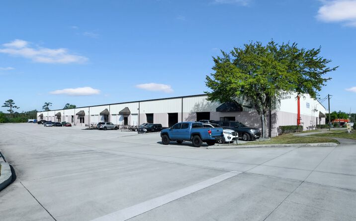 Pictures of Industrial property located at 1355 Bennett Dr, Longwood, FL 32750 for lease - image #1