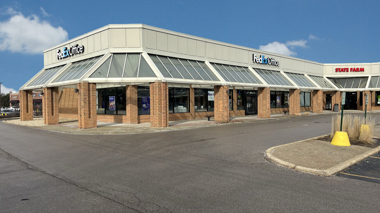 369 W Army Trail Rd, Bloomingdale, IL 60108 Retail Space for Lease