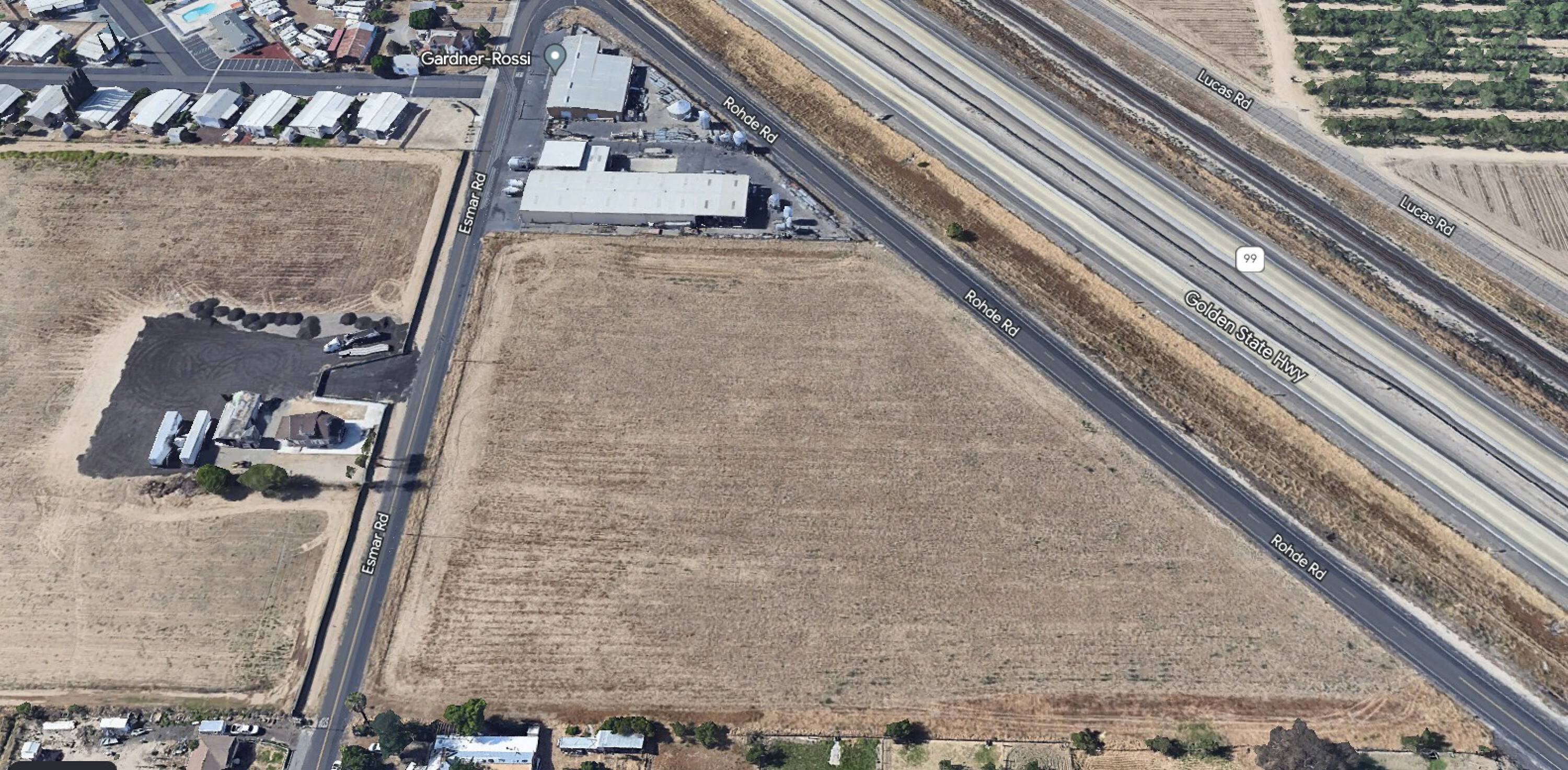 4815 Esmar Rd, Ceres, CA 95307