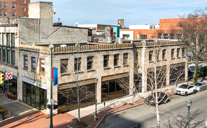 Pictures of Office property located at 424 E Grace St, Richmond, VA 23219 for lease - image #1