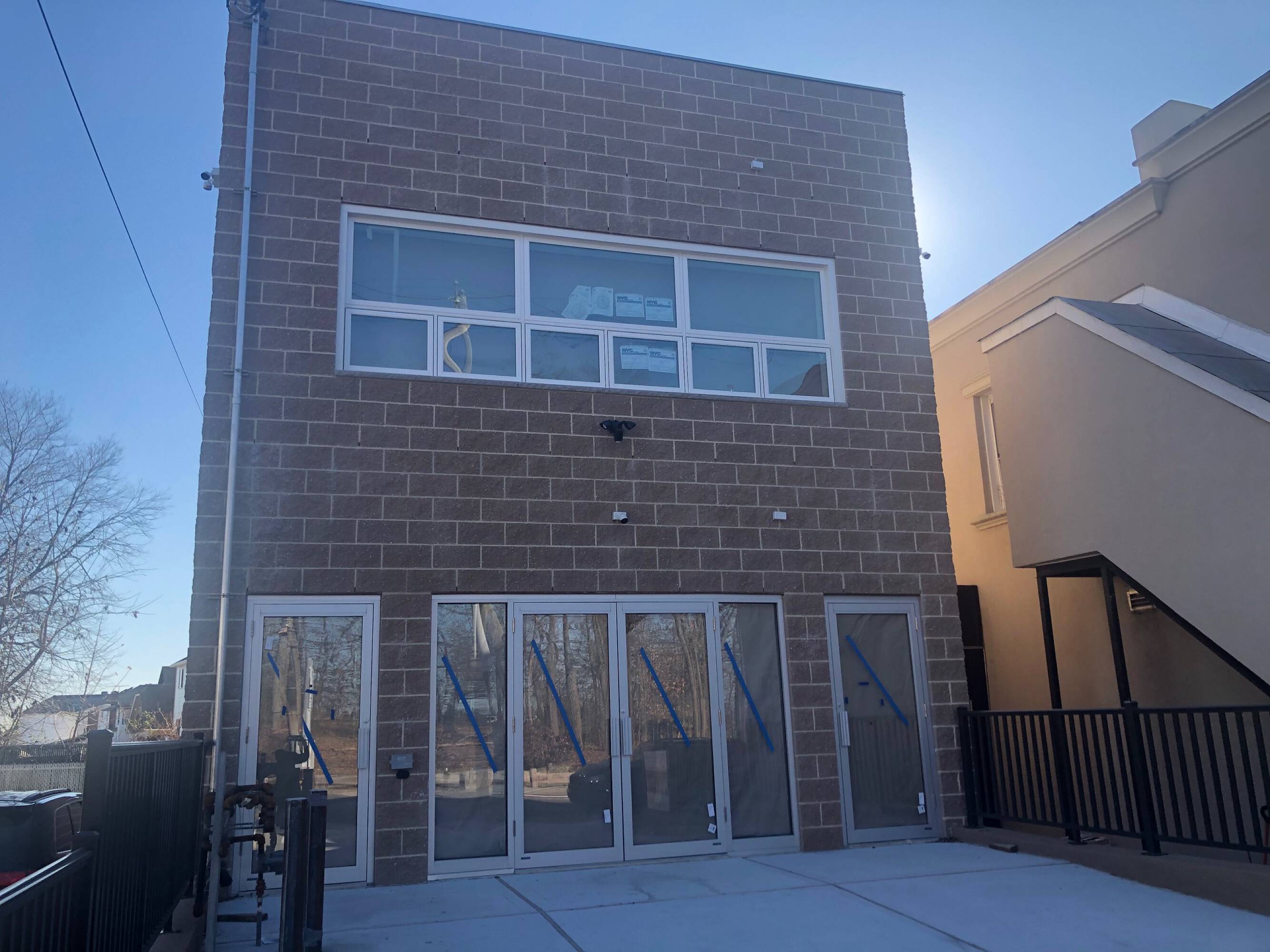 4162 Victory Blvd, Staten Island, NY 10314