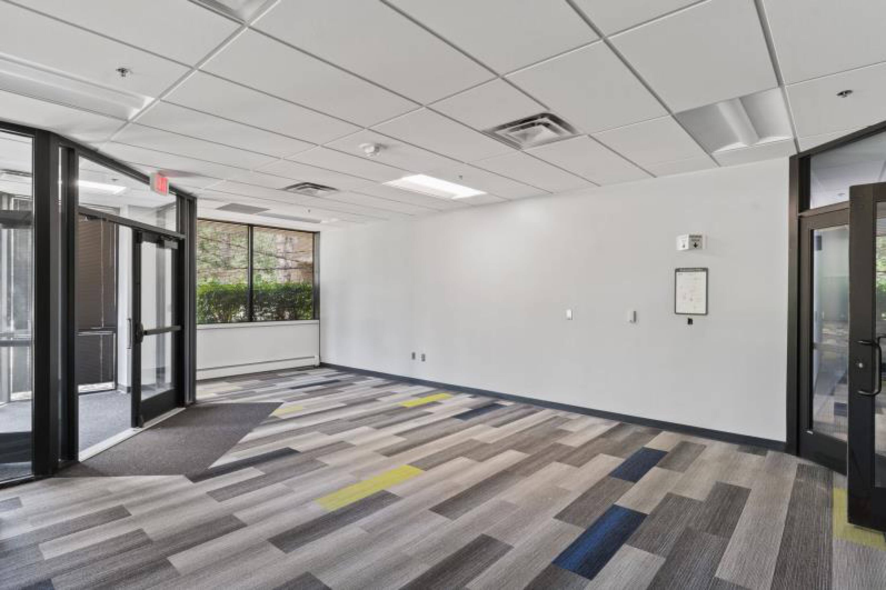 17500 Federal Dr, Allen Park, MI 48101