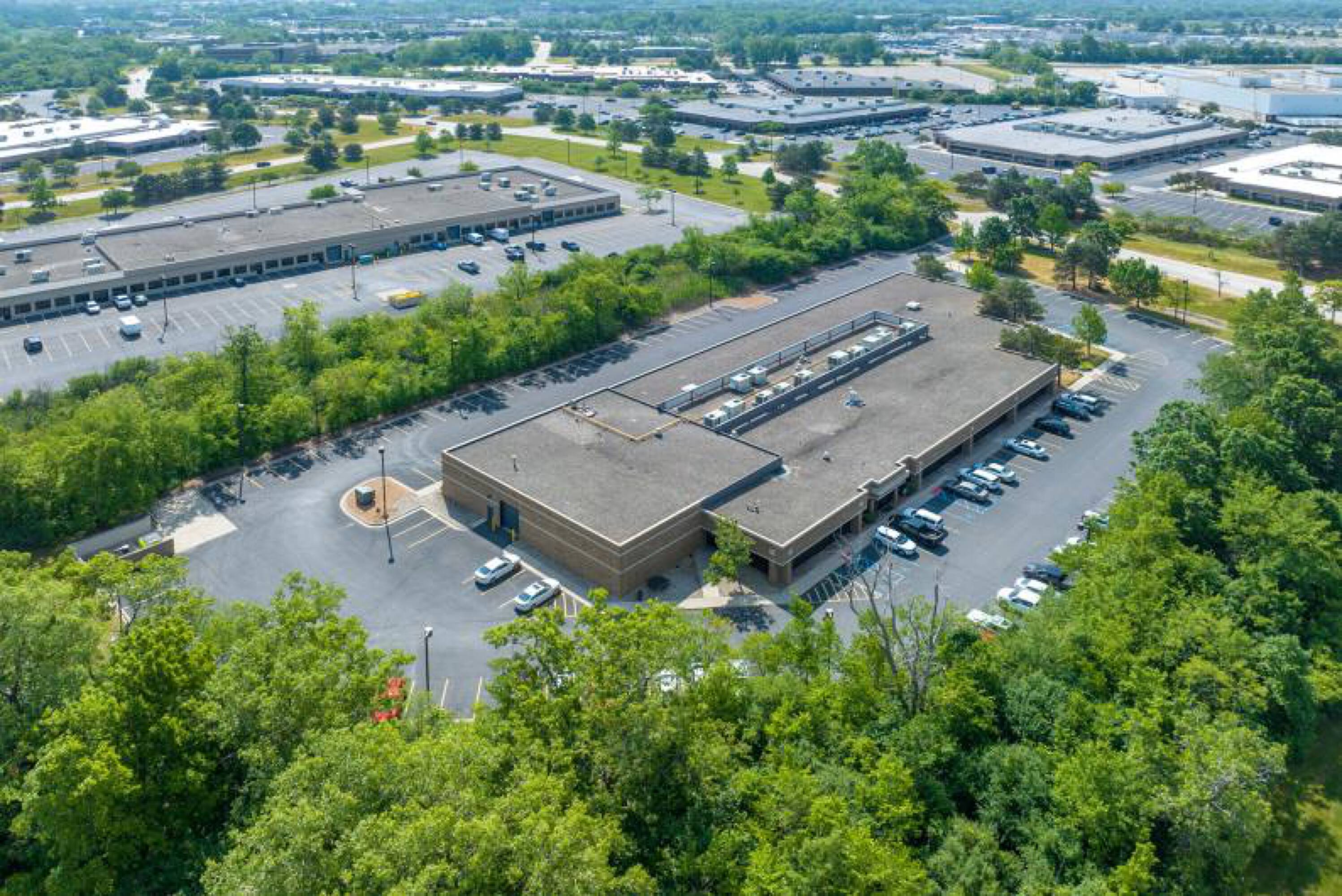 17500 Federal Dr, Allen Park, MI 48101