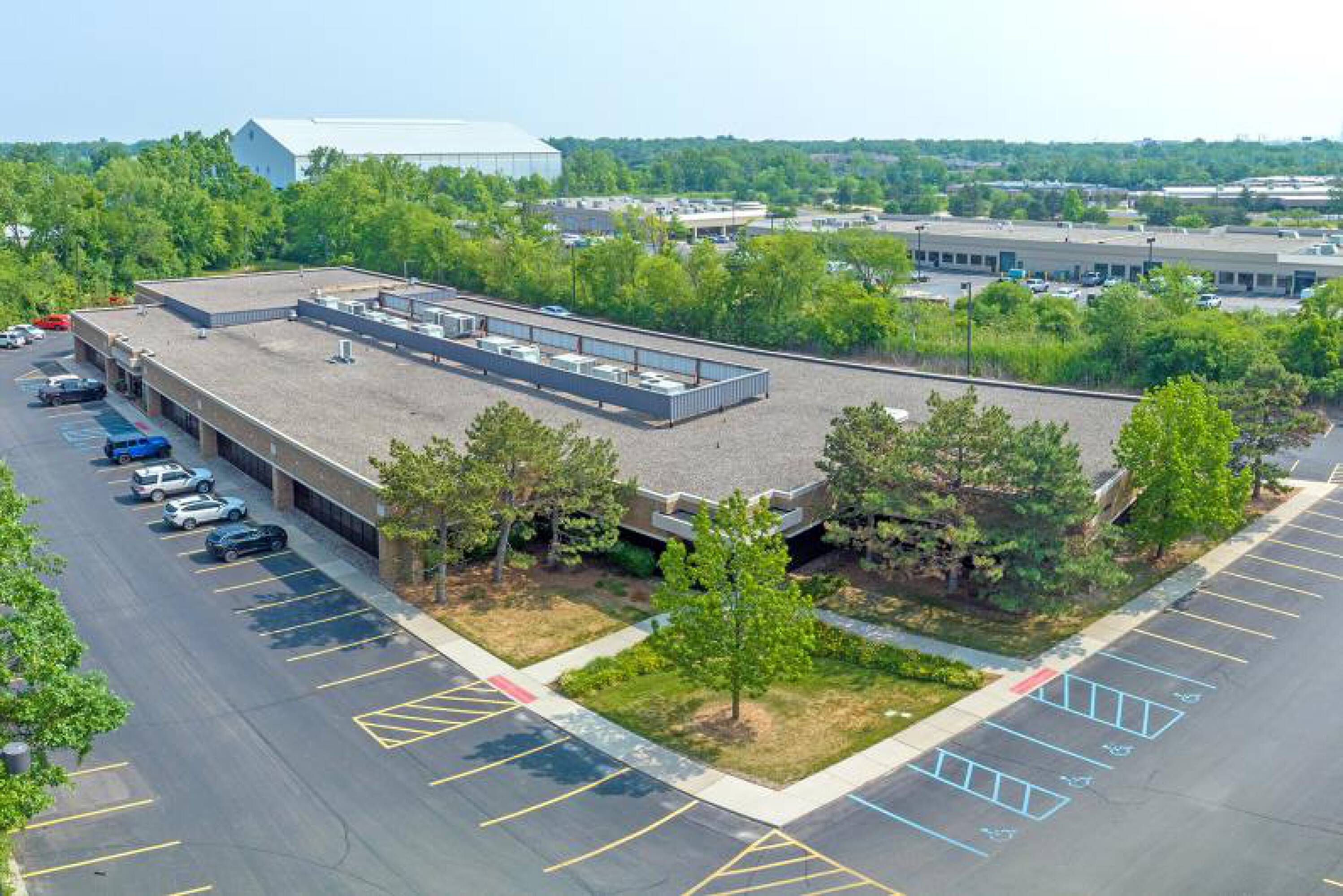 17500 Federal Dr, Allen Park, MI 48101