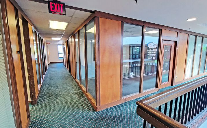Pictures of Retail, Office property located at 1600 Heritage Landing, St. Peters, MO 63303 for lease - image #1
