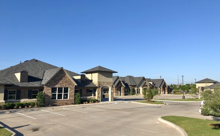 Pictures of Office property located at 3219 - 3441 W Rock Creek Rd, Norman, OK 73072 for lease - image #1