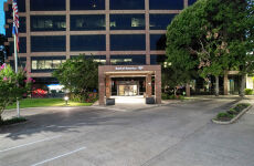 5166572