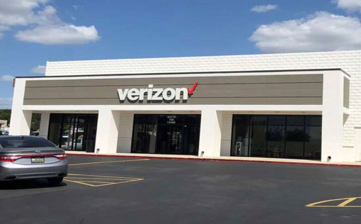 Pictures of Retail property located at 13410 San Pedro Ave, San Antonio, TX 78216 for lease - image #1