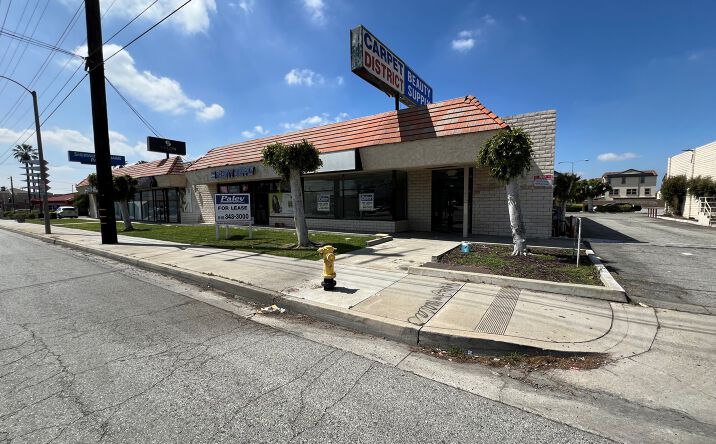 Pictures of Retail property located at 533 N Azusa Ave, Covina, CA 91722 for lease - image #1