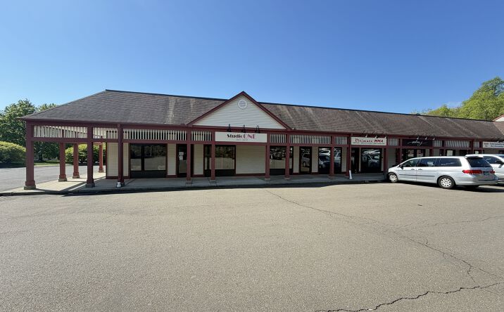 Pictures of Retail, Office property located at 4 Brushy Plain Rd, Branford, CT 06405 for lease - image #1