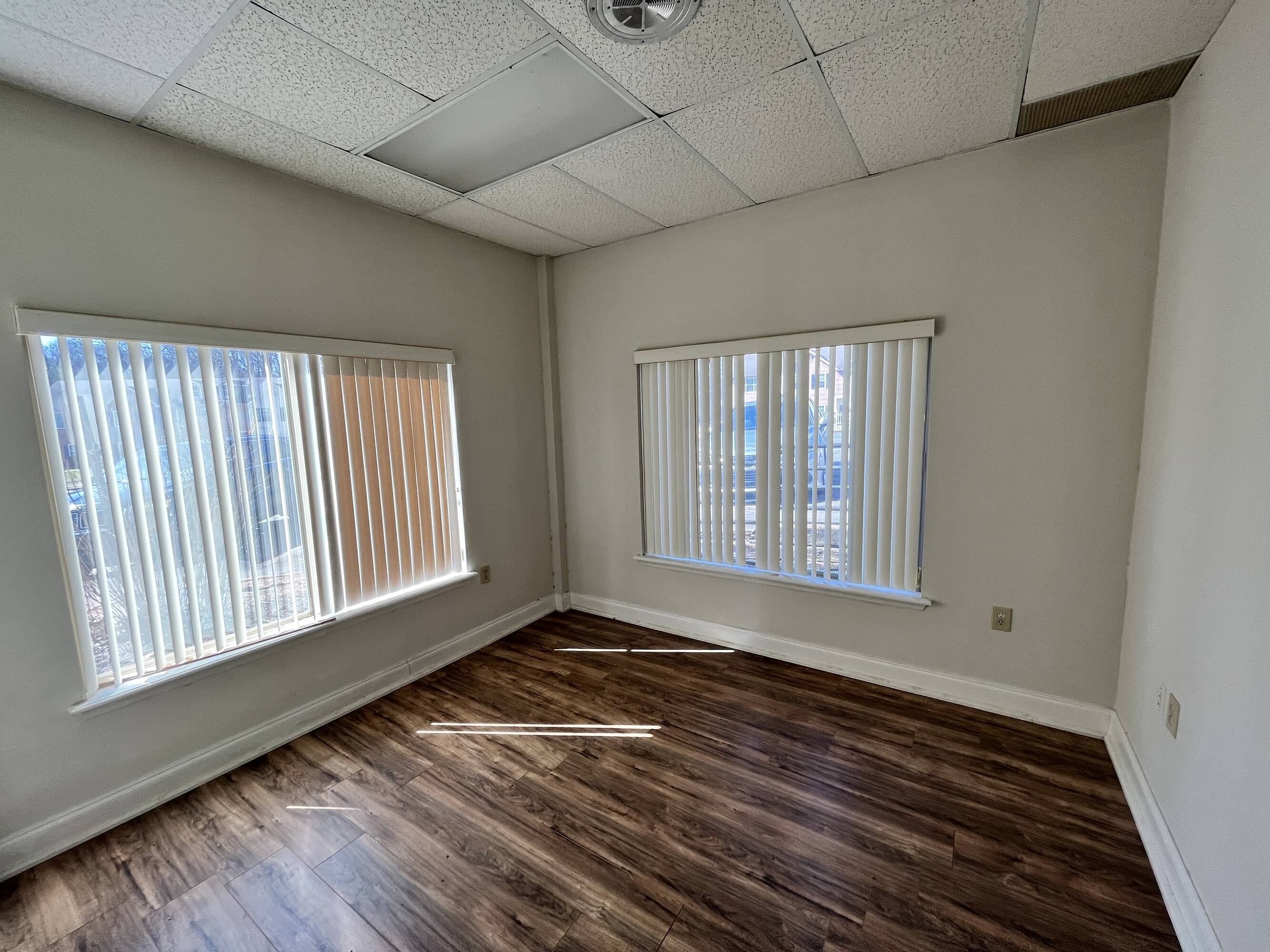 808 Commerce Blvd, Riverdale, GA 30296