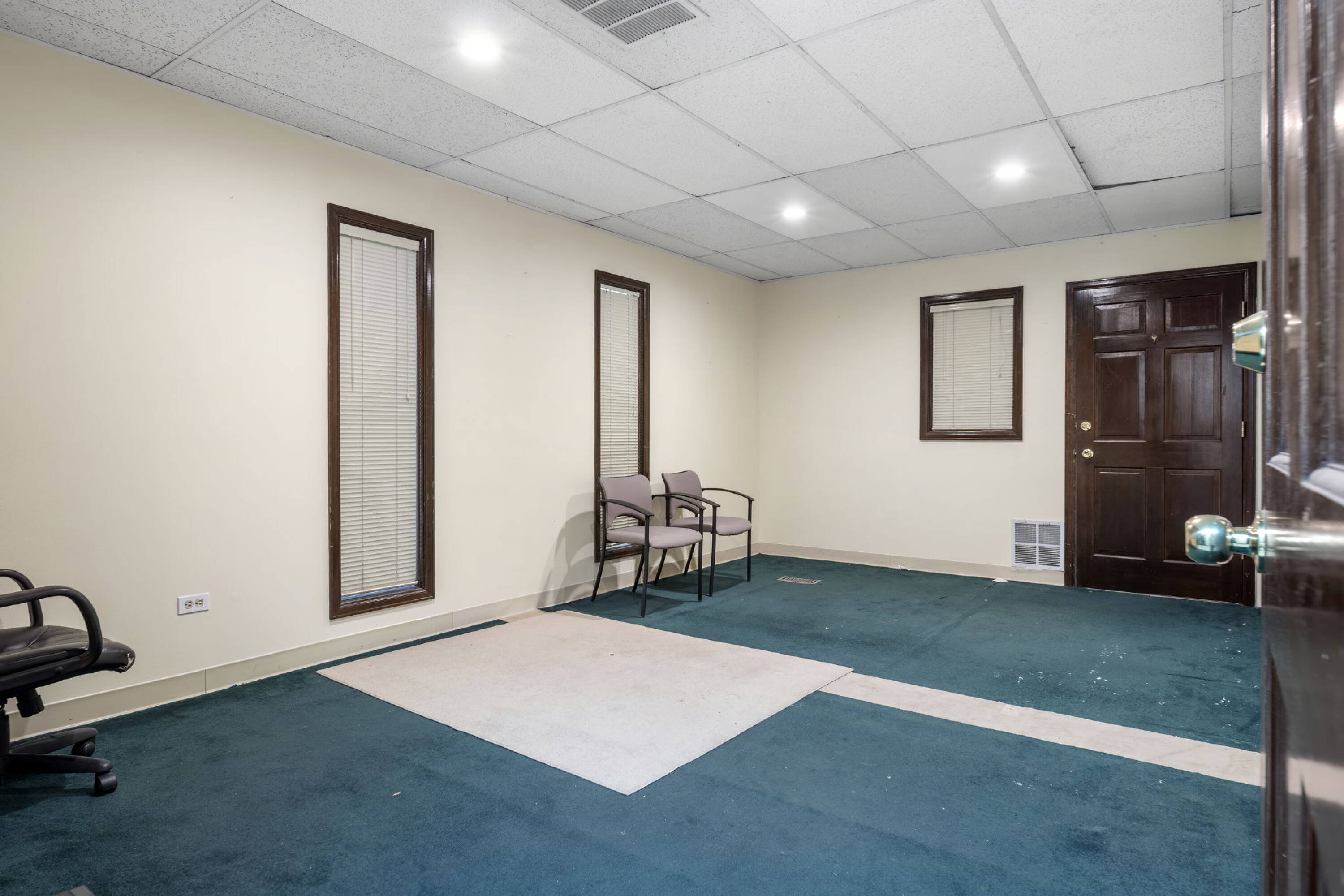 2103 S Wadsworth Blvd, Lakewood, CO 80227 Office Space for Lease