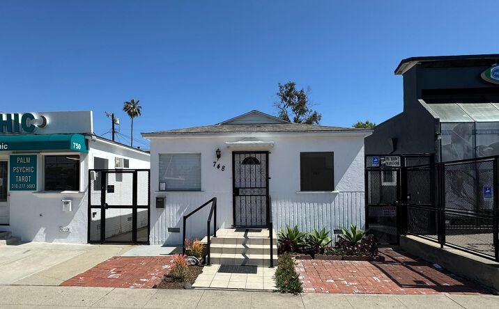 Pictures of Office, Retail property located at 748 Washington Blvd, Marina Del Rey, CA 90292 for sales - image #1