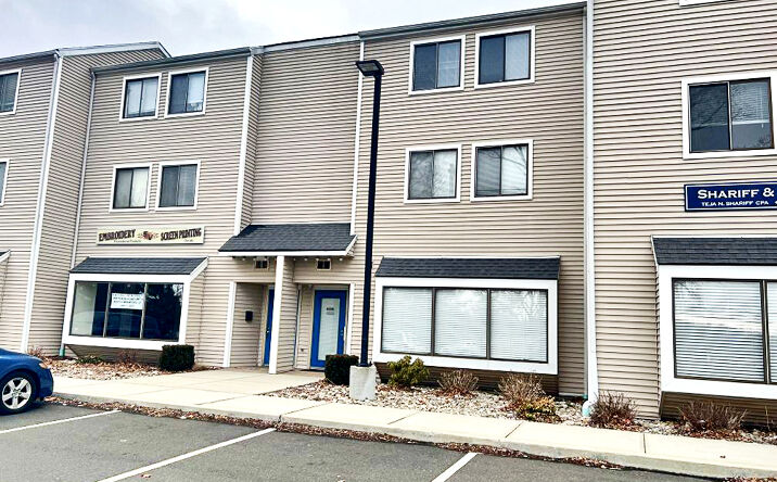 Pictures of Retail property located at 288 E Main St, Branford, CT 06405 for lease - image #1