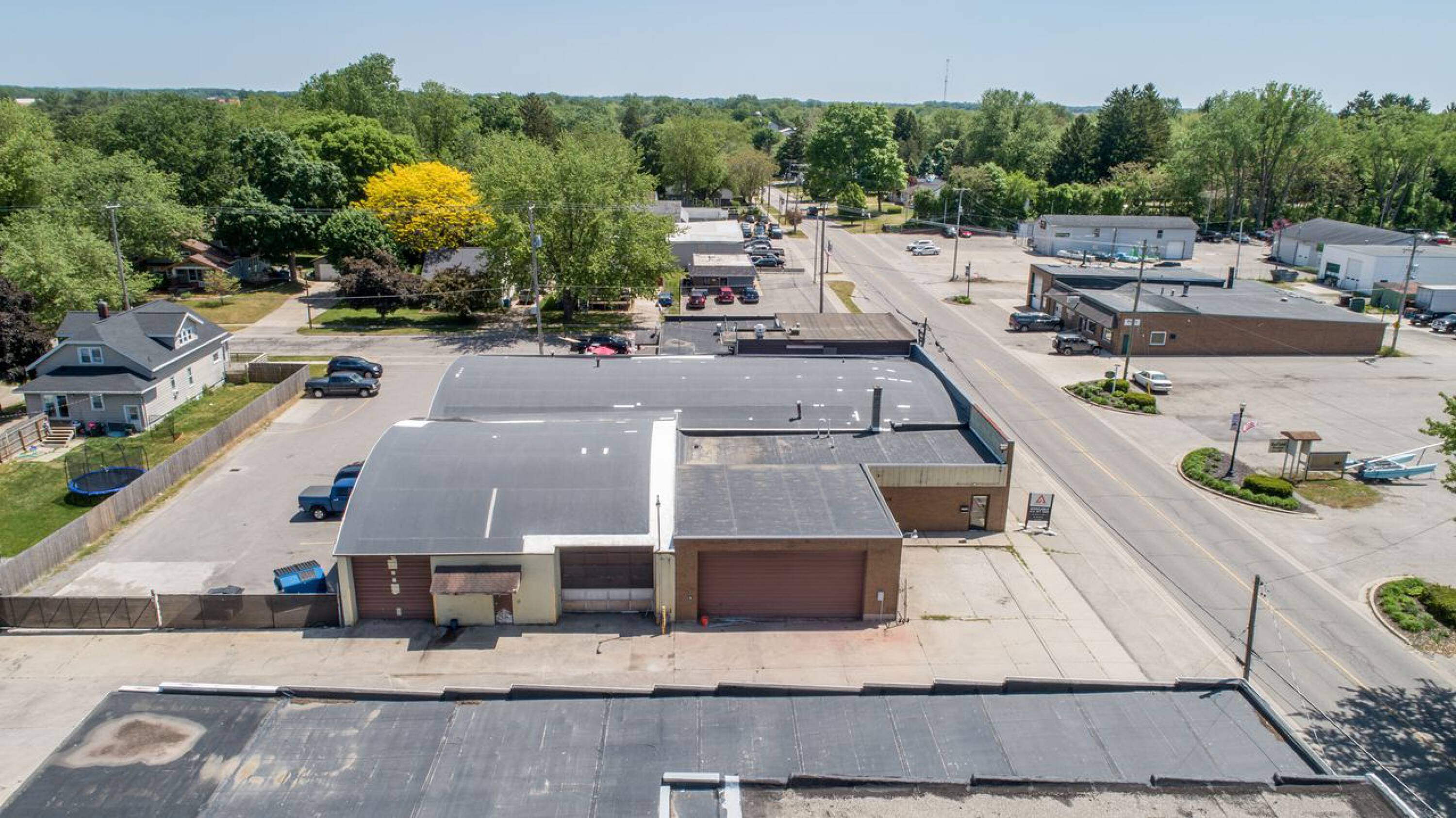 241 W Randall St, Coopersville, MI 49404