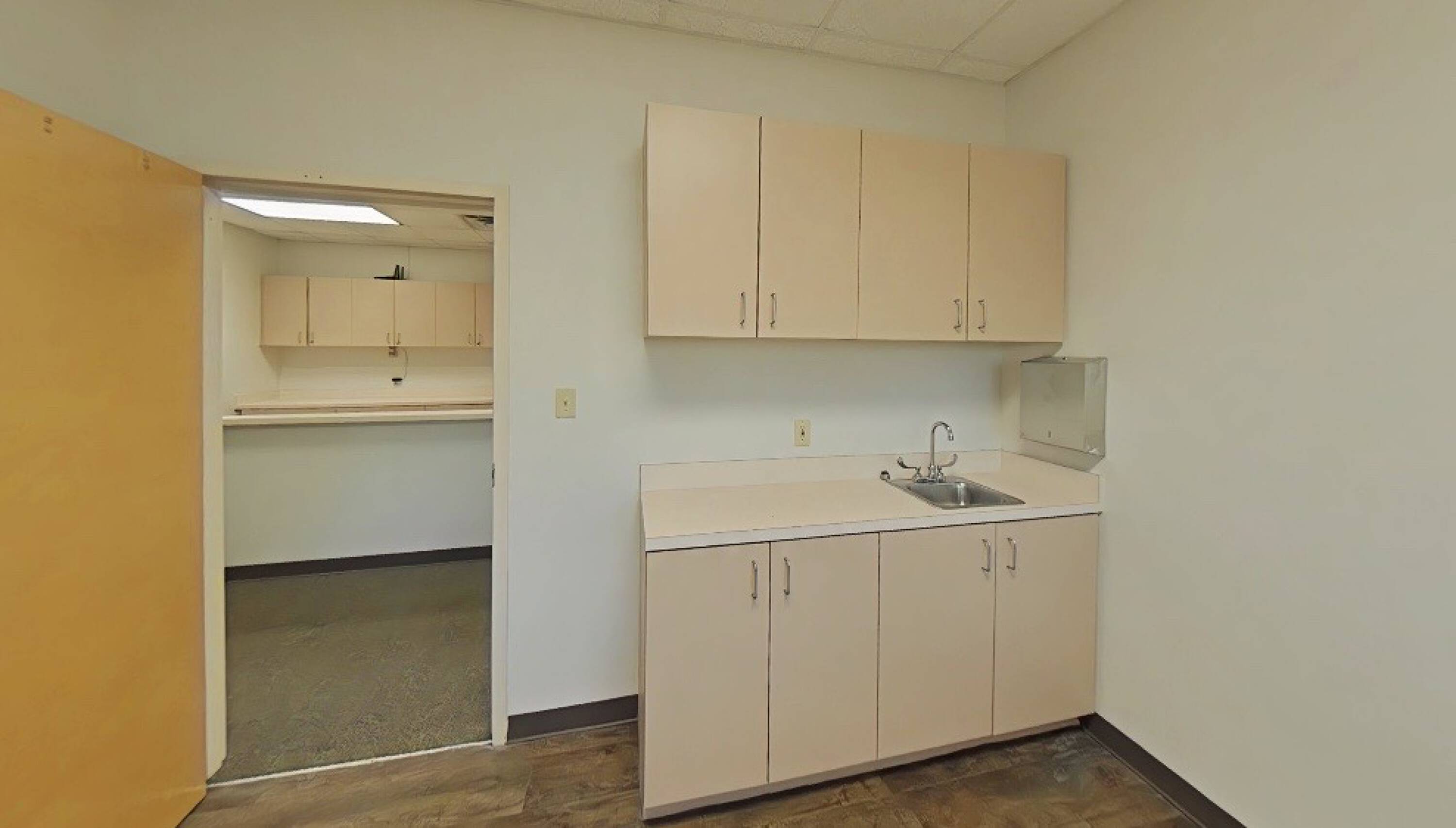 255 N Sykes Creek Pkwy, Merritt Island, FL 32953