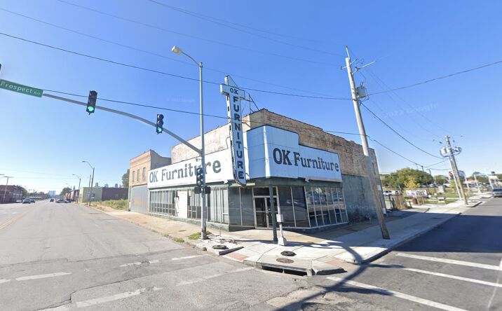 Pictures of Retail property located at 2522 E Truman Rd, KCMO, MO 64127 for lease - image #1